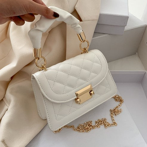 Popular All-match Ins Women's Bag 2024 Popular Korean Fashionable Chain Crossbody Cyber Celebrity Portable Small Square Bag