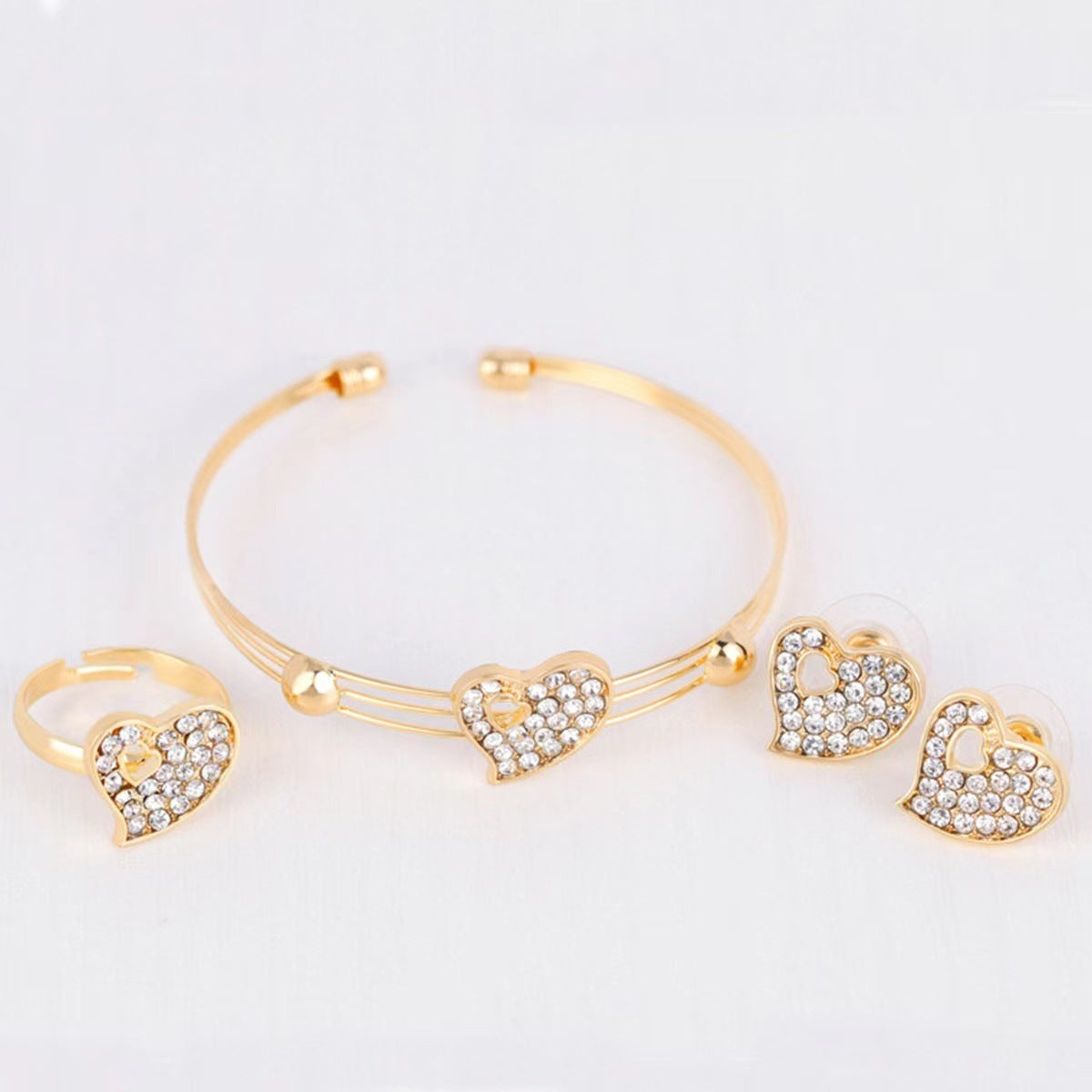 Fashion Love Plastic Mesh Belt + Peach Heart Four-piece Jewelry Set Ladies Five-piece Watch Gift Box Quartz Watch